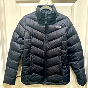 North Face Women’s Black Puffer Jacket (Size M)